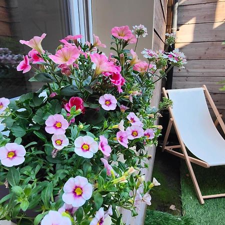 Le Bienvenu - T2 Avec Terrasse Au Coeur De Malo Apartment Dunkirk Luaran gambar