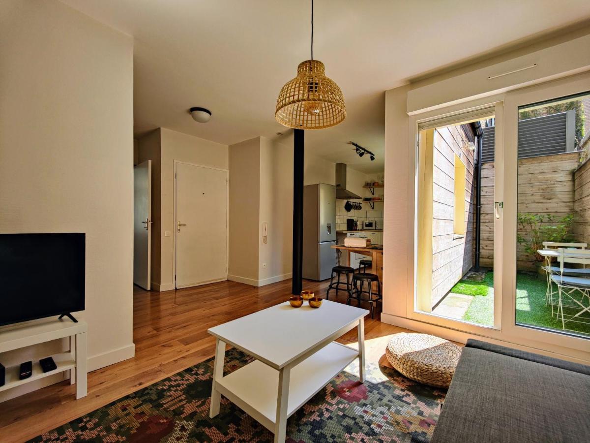 Le Bienvenu - T2 Avec Terrasse Au Coeur De Malo Apartment Dunkirk Luaran gambar
