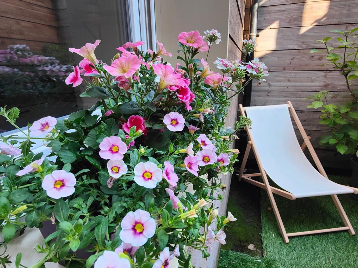 Le Bienvenu - T2 Avec Terrasse Au Coeur De Malo Apartment Dunkirk Luaran gambar